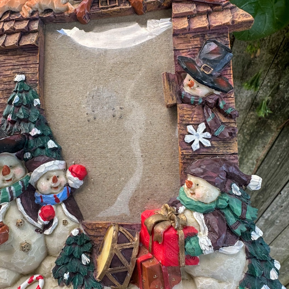 Festive Snowman Picture Frame - Picture 3 of 5
